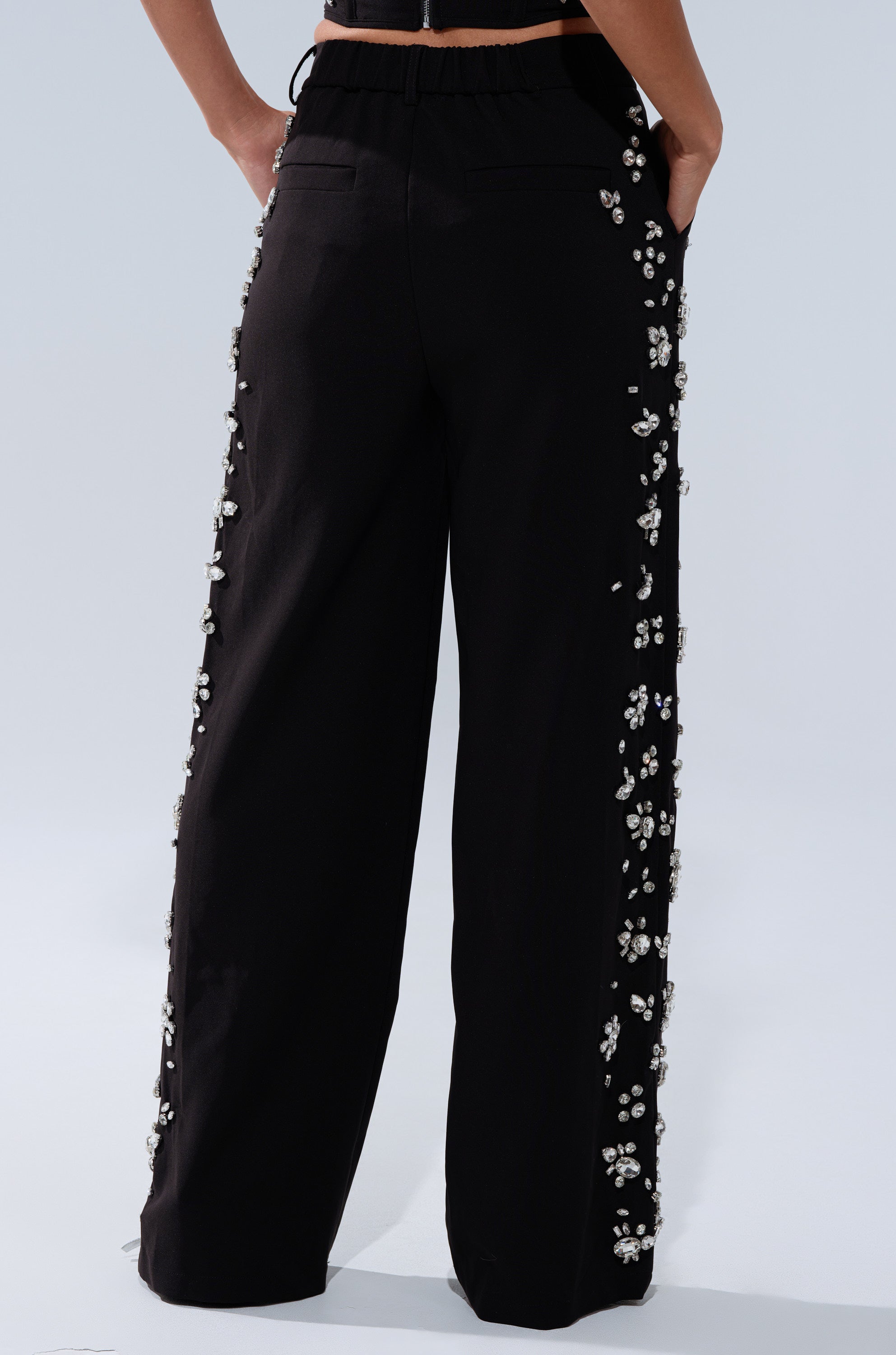 FEELING RICH TROUSER WITH RHINESTONE