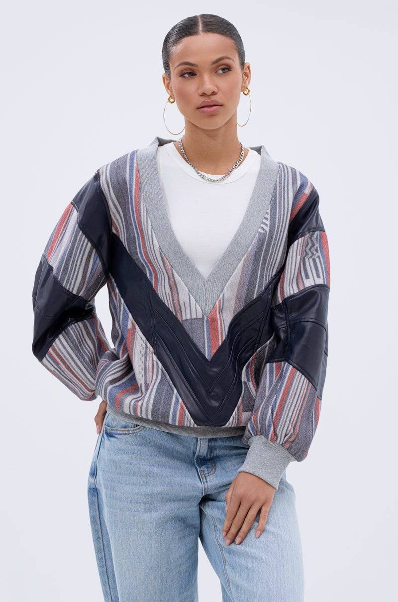 INTO THE WILD DEEP V SWEATSHIRT
