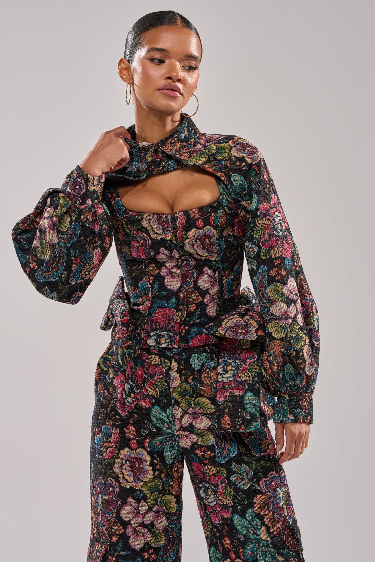 PRETTY LADY BROCADE BOLERO