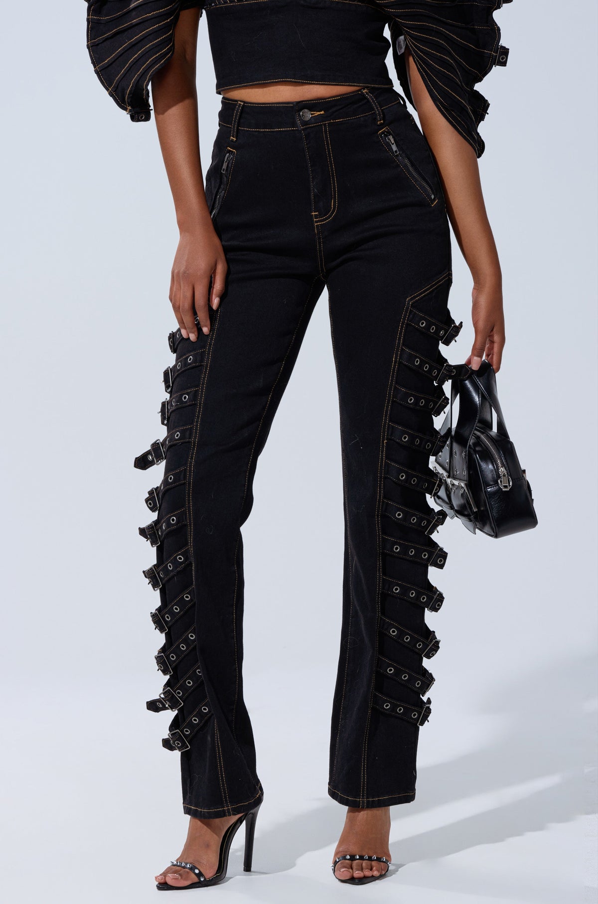 BUCKLE UP SKINNY DENIM PANT