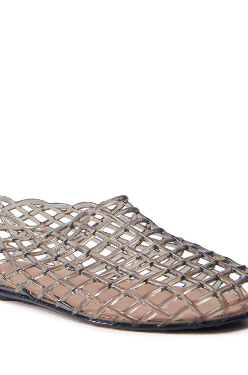 AKIRA LINUS BLACK FLAT