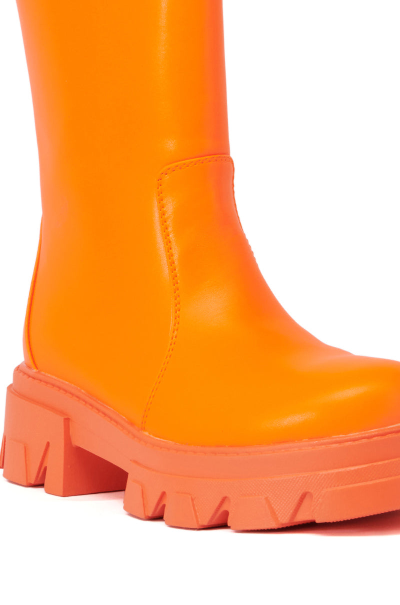 AZALEA WANG KLOCHAVA ORANGE BOOTIE