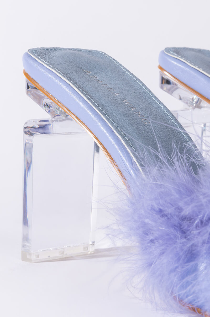 AZALEA WANG PILLOW TALK CHUNKY SANDAL IN PERIWINKLE