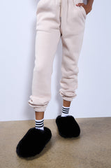 AZALEA WANG WHIRLWIND BLACK FLAT