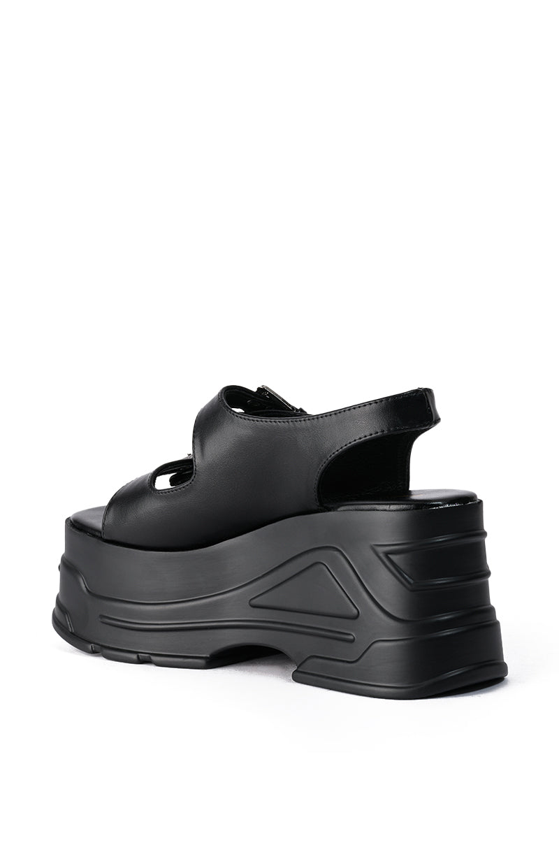 MONSTER JAM FLATFORM SANDAL IN BLACK