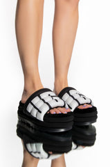 UGG PUFT SLIDE LOGO SANDAL